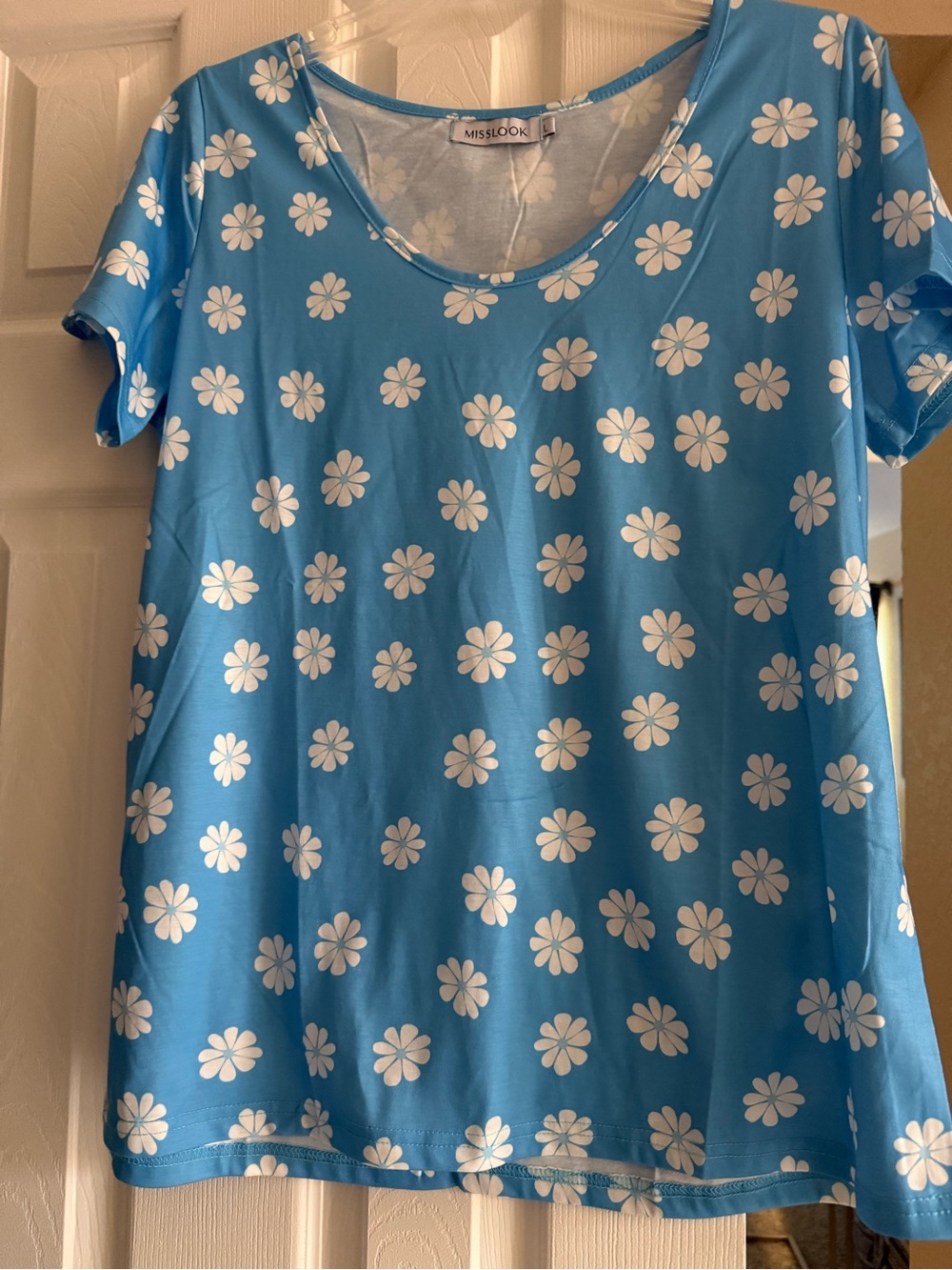 MISSLOOK Blue Scoop Neck White Daisy Print Short Sleeve Top